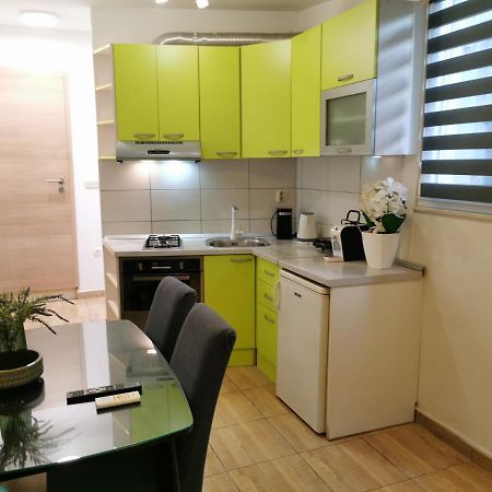 سبليت Jale Apartment المظهر الخارجي الصورة