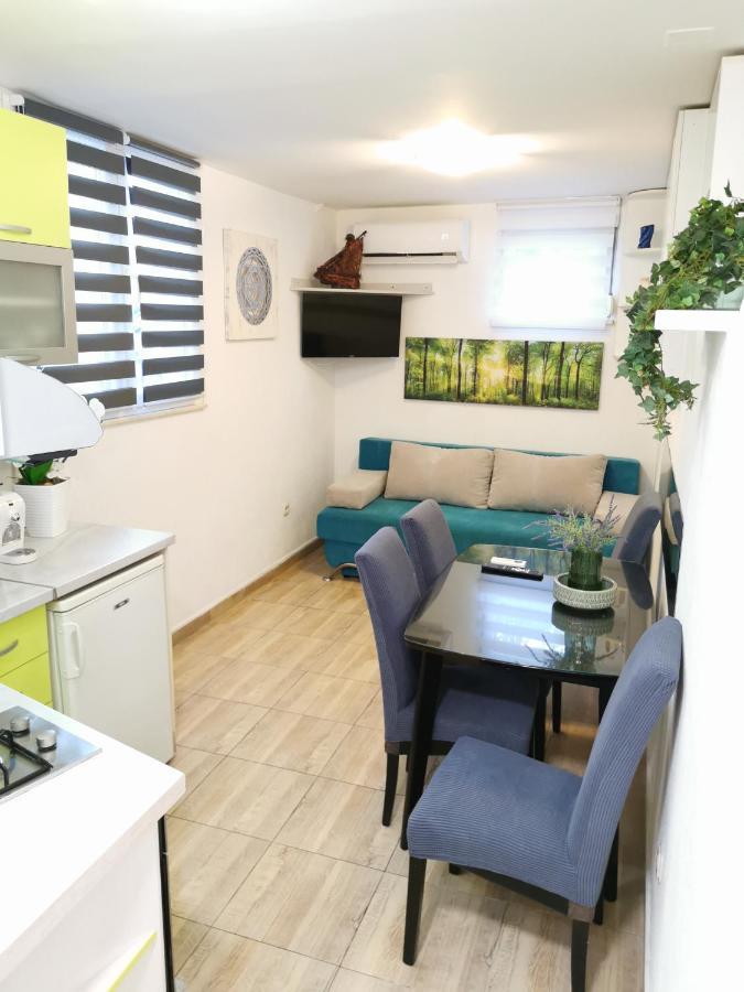 سبليت Jale Apartment المظهر الخارجي الصورة