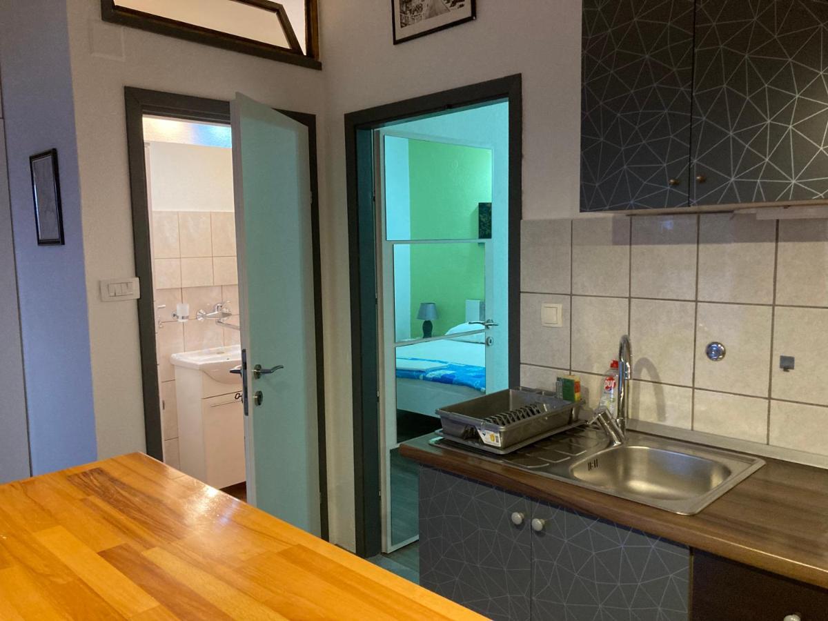 سبليت Jale Apartment المظهر الخارجي الصورة
