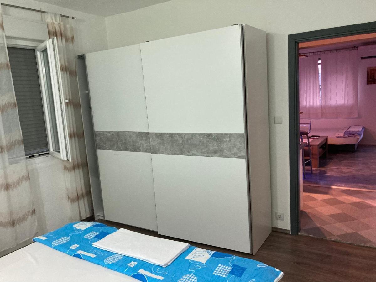 سبليت Jale Apartment المظهر الخارجي الصورة